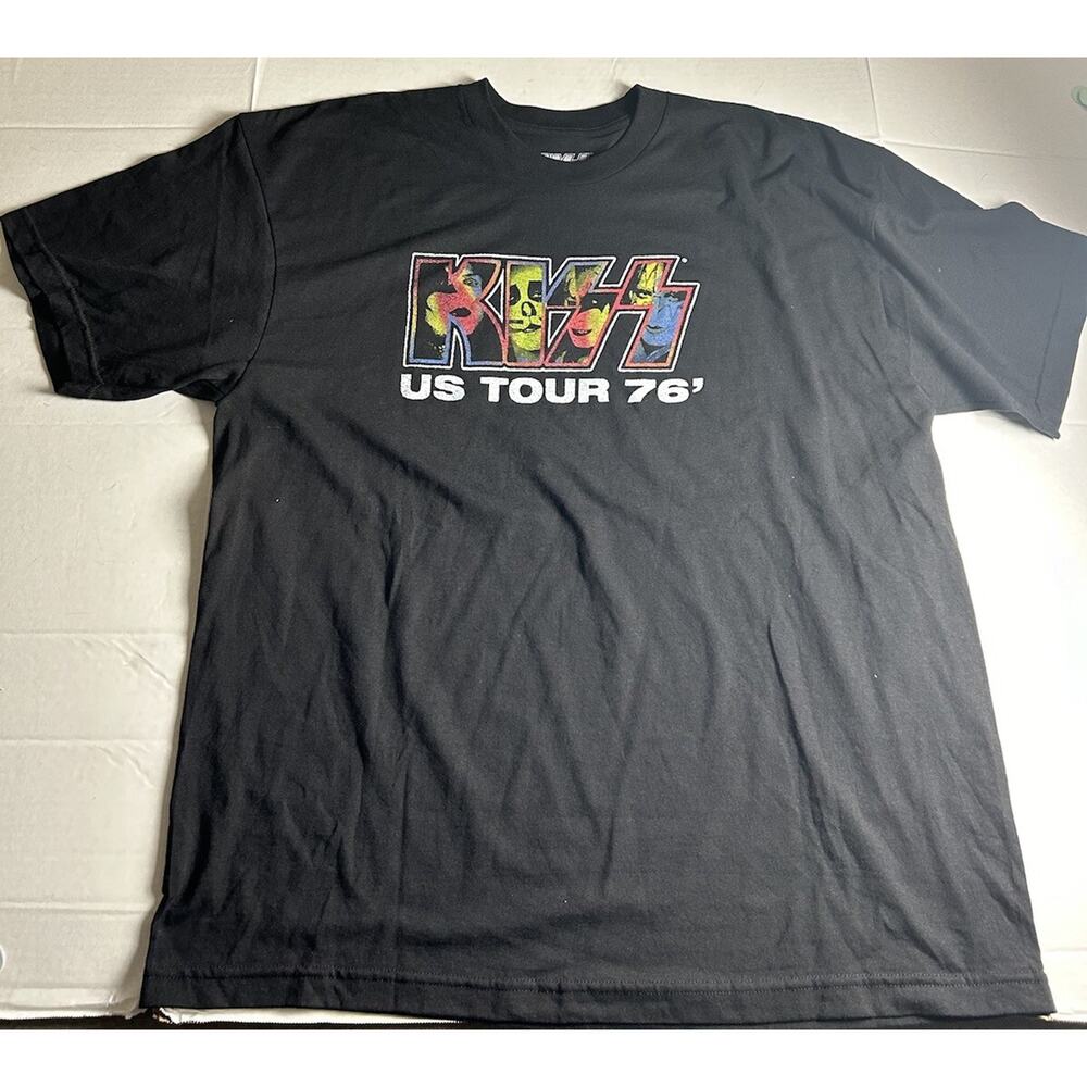 KISS Mens‎ World Tour 76' Painted Face Fill Graphic Black Shirt 2XL